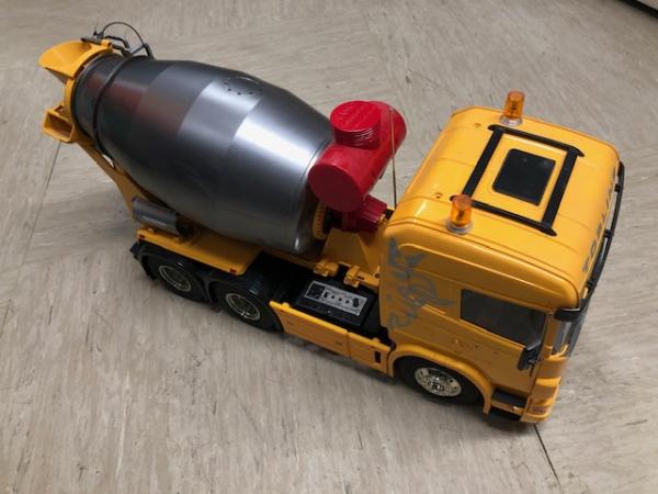 Tamiya Scania Betonmischer inkl. MFC01 + Futaba F14 RTR